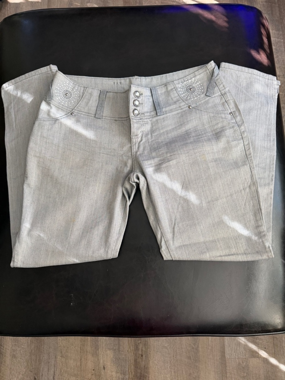 Gray Rhinestone Accent Low-Rise Jeans